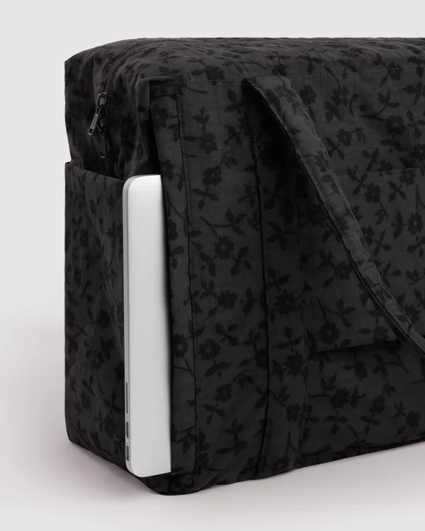 Cloud Carry-On - Charcoal Ditsy Floral - Size: OS