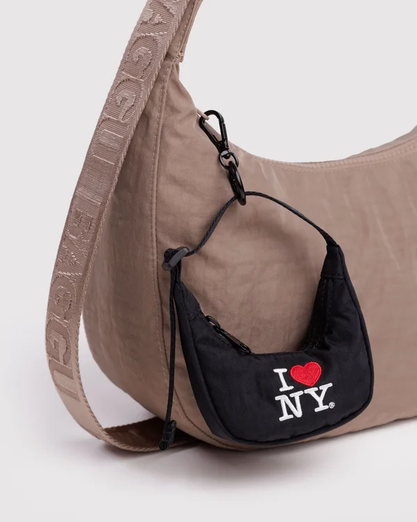 Crescent Bag Charm - I Love NY - Material: heavyweight-nylon